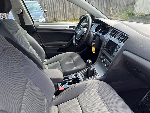 Volkswagen Golf I 7 of 12