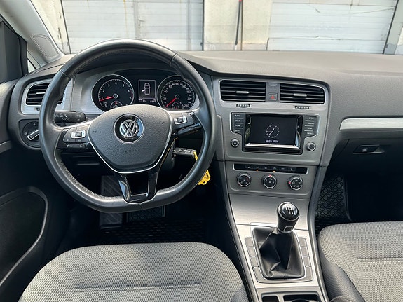 Volkswagen Golf I 9 of 12