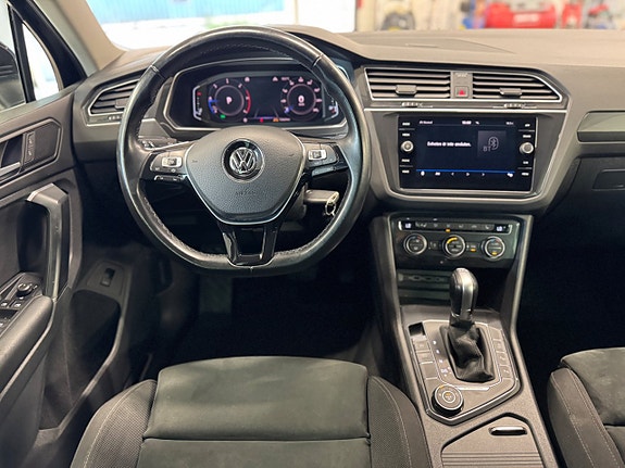 Volkswagen Tiguan 9 of 25