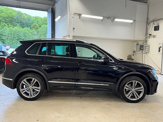 Volkswagen Tiguan 6 of 25