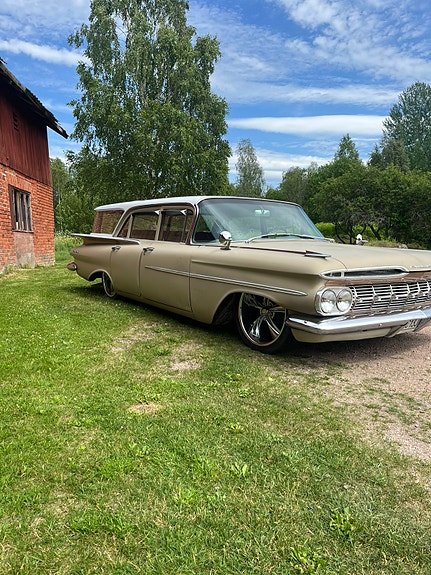 Chevrolet Brookwood 2 of 5