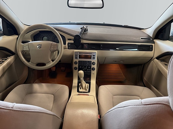 Volvo S80 9 of 15