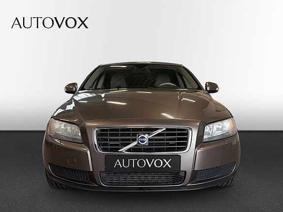Volvo S80 5 of 15