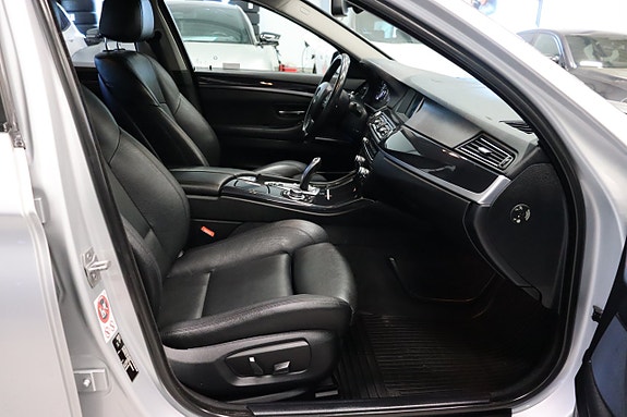 BMW 520d 12 of 25