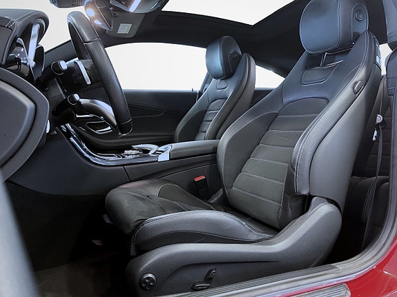Mercedes-Benz C200 6 of 15