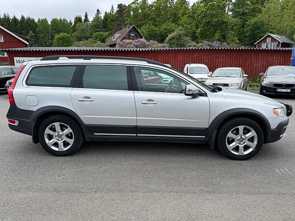 Volvo XC70 6 of 25