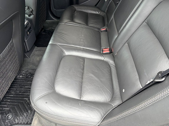 Volvo XC70 13 of 25