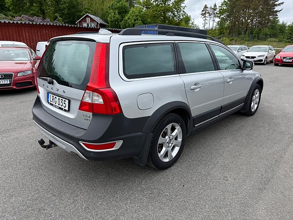 Volvo XC70 5 of 5