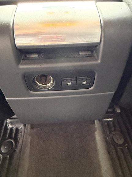 Volvo XC70 21 of 25