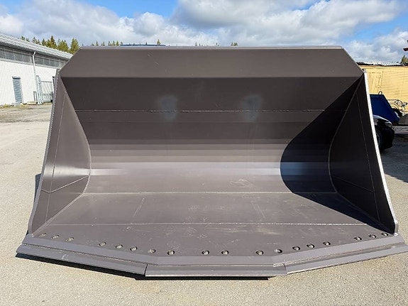 SE Equipment  ny grusskopa HARDOX storstora bm trubbspets