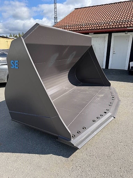 SE Equipment  ny grusskopa HARDOX storstora bm trubbspets 3 of 5