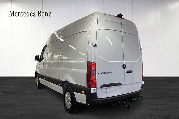 Mercedes-Benz eSprinter 320 3 of 25