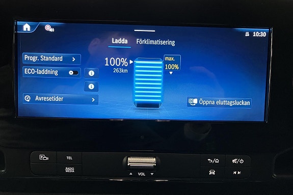 Mercedes-Benz eSprinter 320 21 of 25