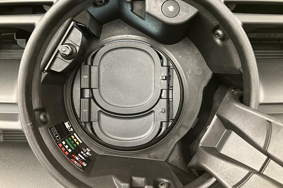 Mercedes-Benz eSprinter 320 18 of 25