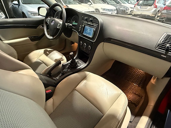 Saab 9-3X 8 of 14