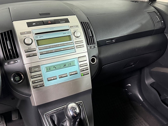 Toyota Corolla Verso 14 of 17