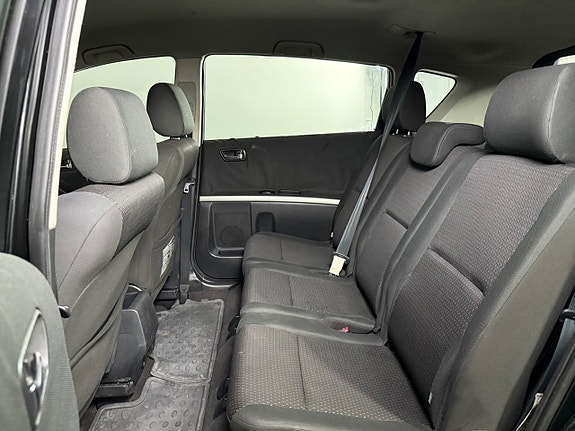 Toyota Corolla Verso 11 of 17