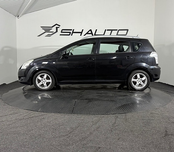 Toyota Corolla Verso 8 of 17