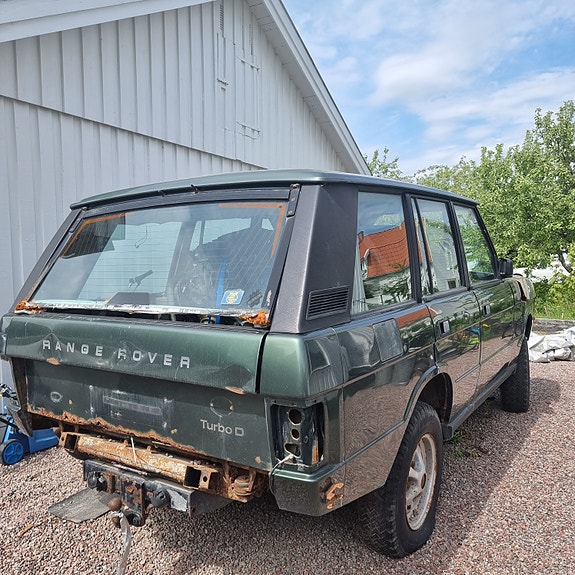 Land Rover Range Rover 2 of 4