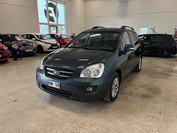 Kia Carens 5 of 5