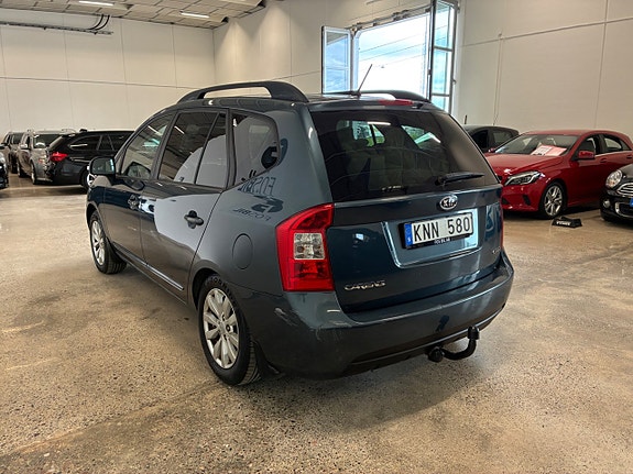 Kia Carens 10 of 19