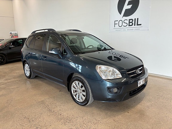 Kia Carens 7 of 19