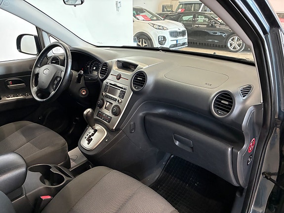 Kia Carens 18 of 19