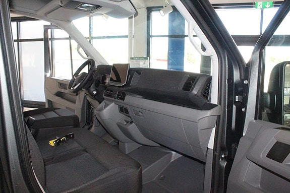 Volkswagen Crafter 10 of 14