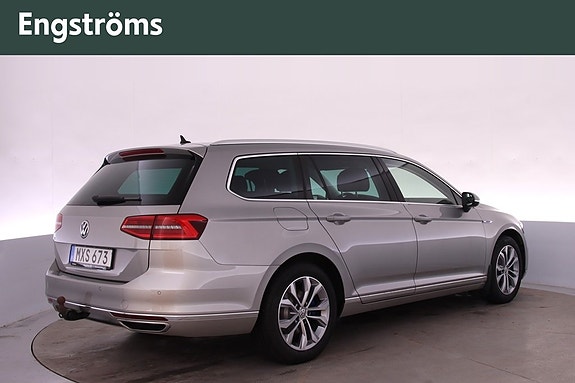 Volkswagen Passat 5 of 5
