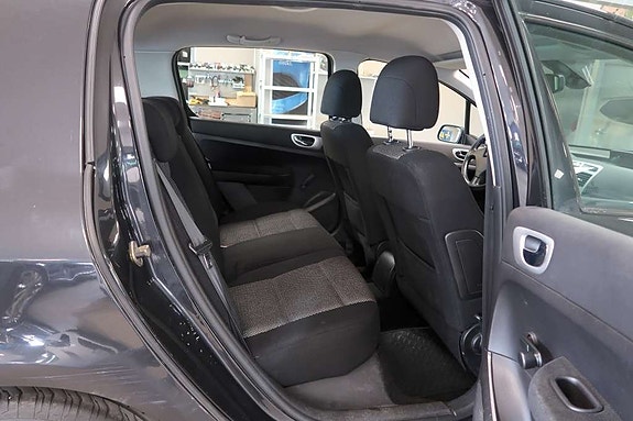 Peugeot 307 8 of 10