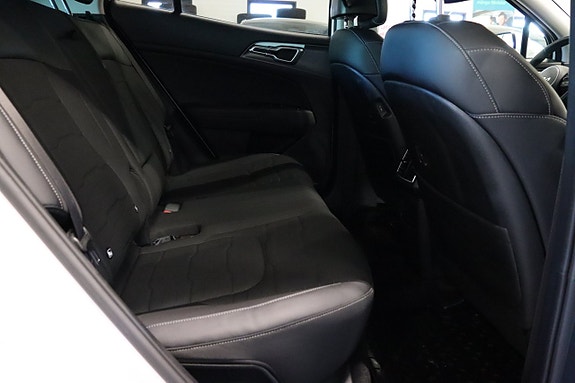 Kia Sportage 15 of 28