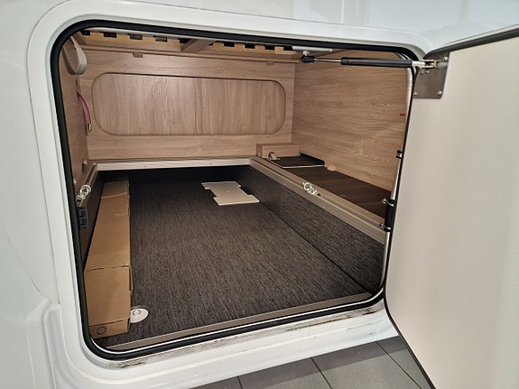 Kabe CLASSIC 740 LXL (Heavy+Aut 180hk+ALDE+Ugn) 20 of 21