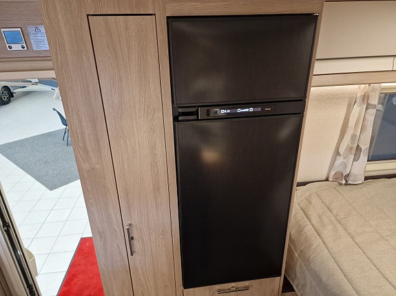 Kabe CLASSIC 740 LXL (Heavy+Aut 180hk+ALDE+Ugn) 14 of 21