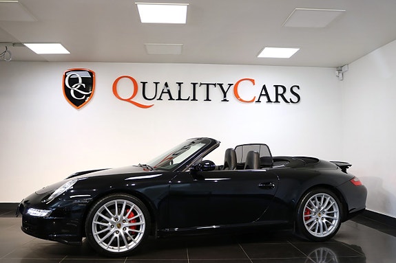 Porsche 911 Carrera S 2 of 5