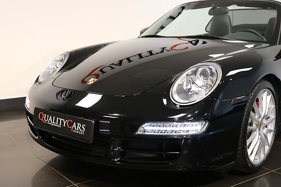 Porsche 911 Carrera S 5 of 5