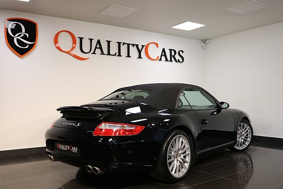 Porsche 911 Carrera S 21 of 25