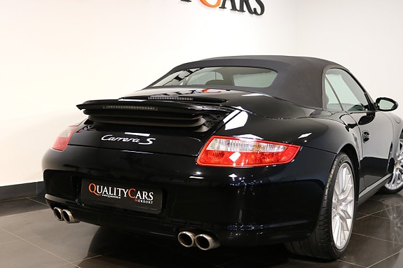 Porsche 911 Carrera S 23 of 25