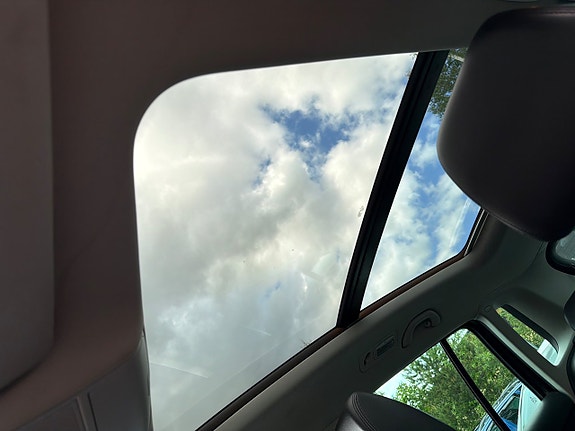 Volkswagen Tiguan 15 of 15