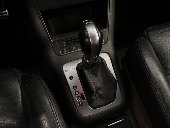 Volkswagen Tiguan 10 of 15