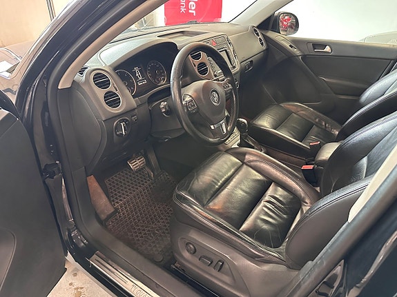 Volkswagen Tiguan 8 of 15