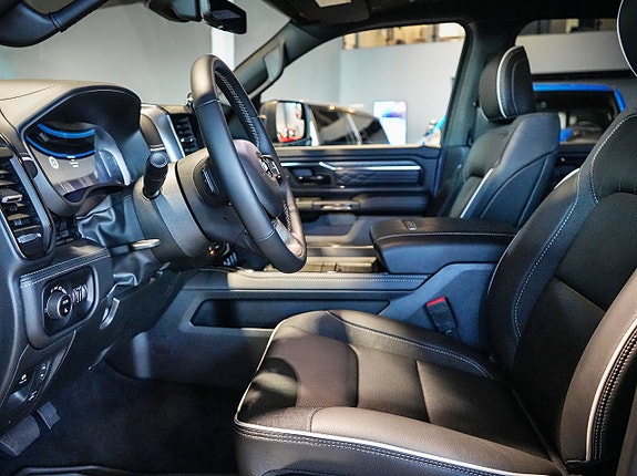 Dodge RAM 6 of 23