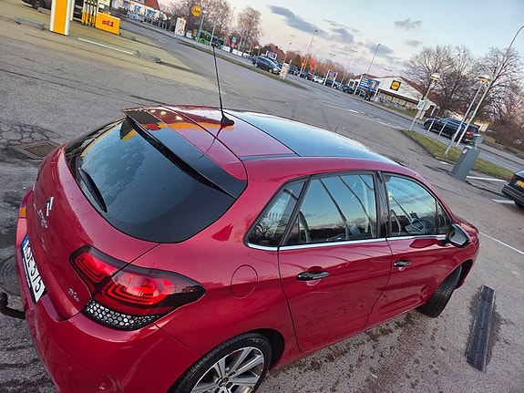 Citroen C4 8 of 9