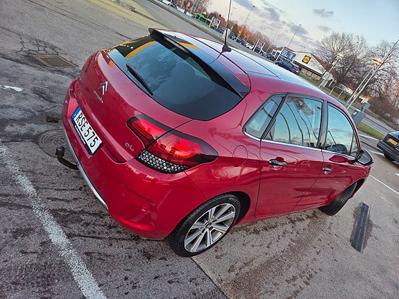 Citroen C4 7 of 9