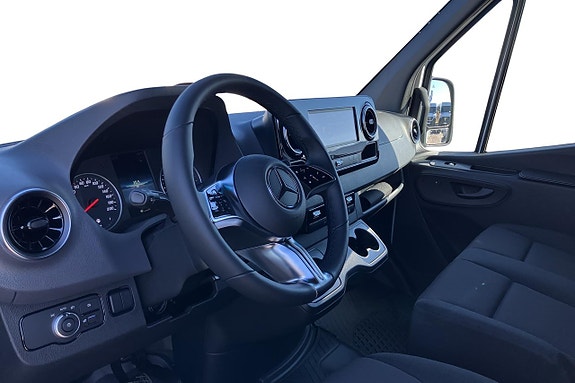 Mercedes-Benz Sprinter 319 7 of 24