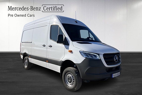 Mercedes-Benz Sprinter 319 2 of 24