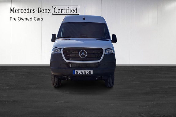 Mercedes-Benz Sprinter 319 15 of 24