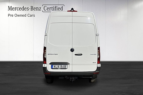 Mercedes-Benz Sprinter 319 16 of 24