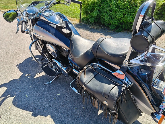 Kawasaki Vn 1600 4 of 8