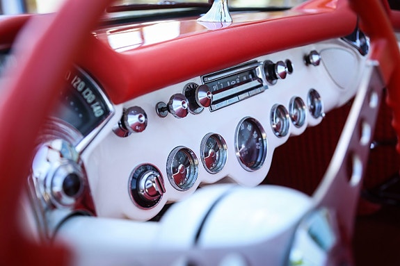 Chevrolet Corvette 22 of 28