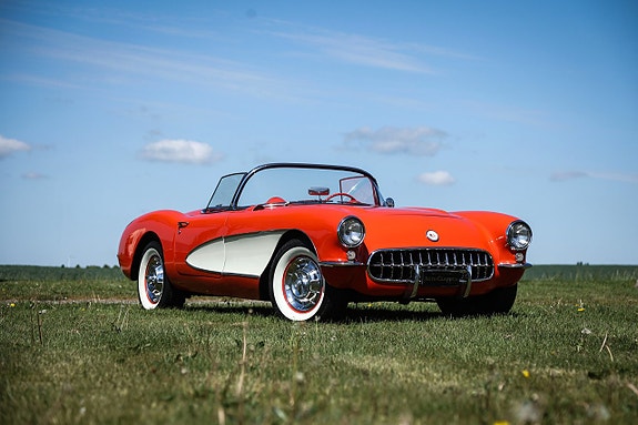 Chevrolet Corvette 6 of 28